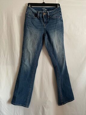 Good Time & Tru Low Rise Boot Cut Jeans Szie 6P